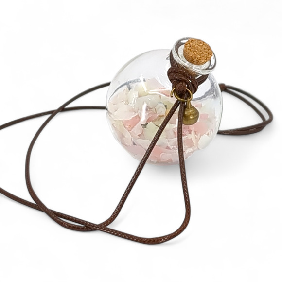 Uranium Glass Shard Globe Glowing Car Charm Suncatcher Wish Bottle Handmade - Picture 6 of 9